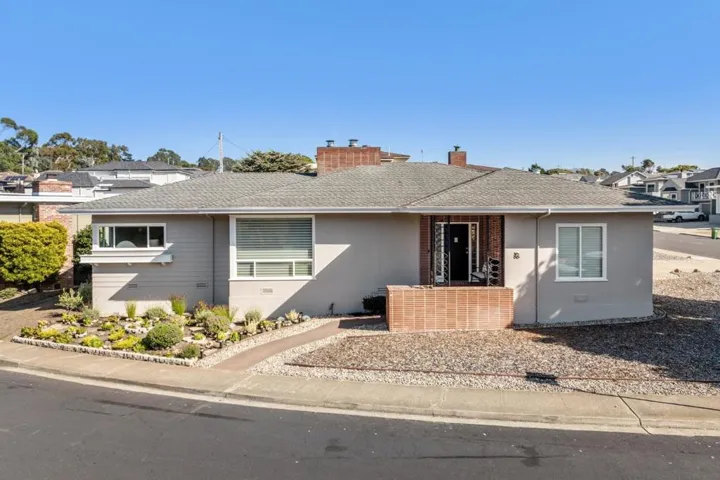 86 Cliffside Drive, Daly City, California 94015