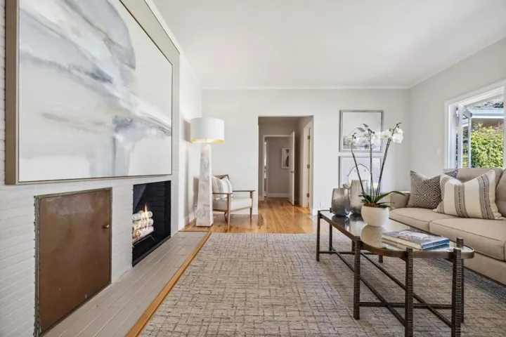 86 Cliffside Drive, Daly City, California 94015
