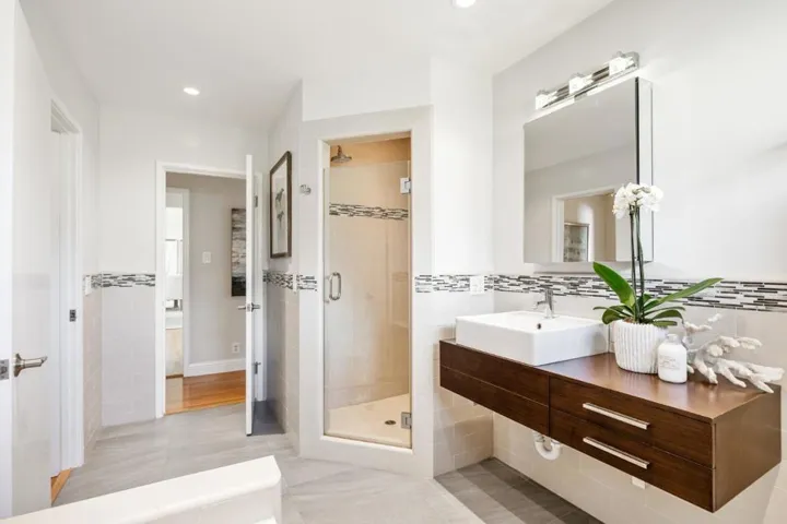 86 Cliffside Drive, Daly City, California 94015