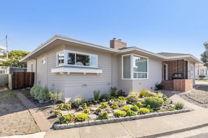 86 Cliffside Drive, Daly City, California 94015