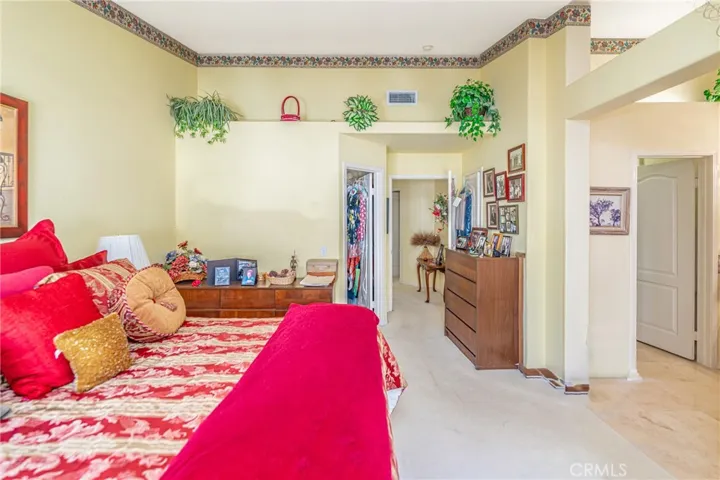 514 N Pageant Drive Unit B, Orange, California 92869