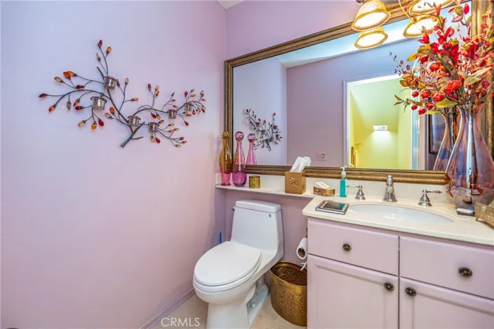 514 N Pageant Drive Unit B, Orange, California 92869