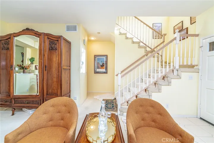 514 N Pageant Drive Unit B, Orange, California 92869
