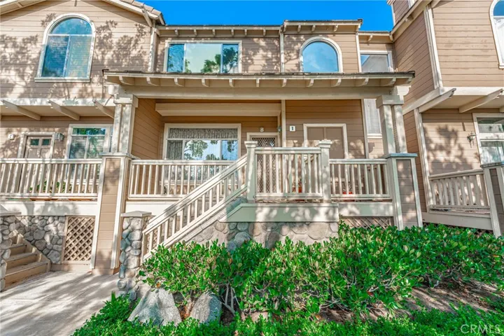 514 N Pageant Drive Unit B, Orange, California 92869