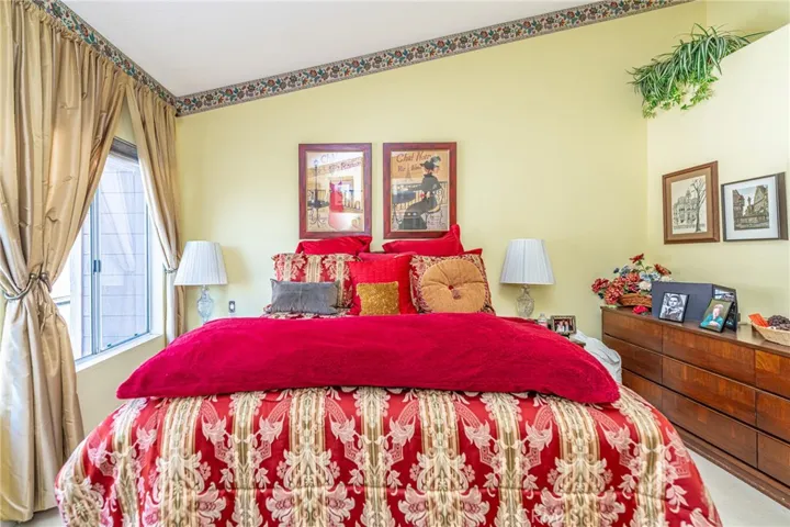 514 N Pageant Drive Unit B, Orange, California 92869