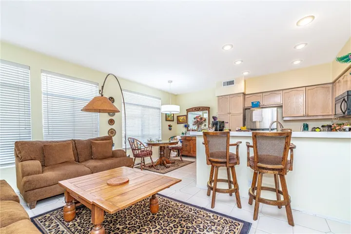 514 N Pageant Drive Unit B, Orange, California 92869