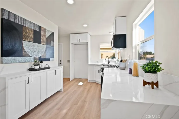 2861 Delta Avenue, Long Beach, California 90810