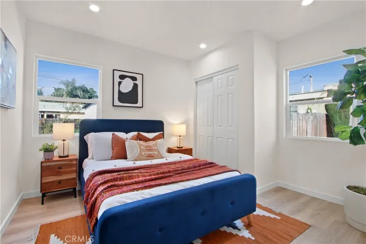 2861 Delta Avenue, Long Beach, California 90810
