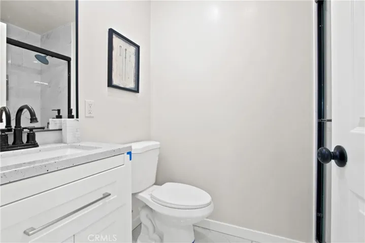 2861 Delta Avenue, Long Beach, California 90810