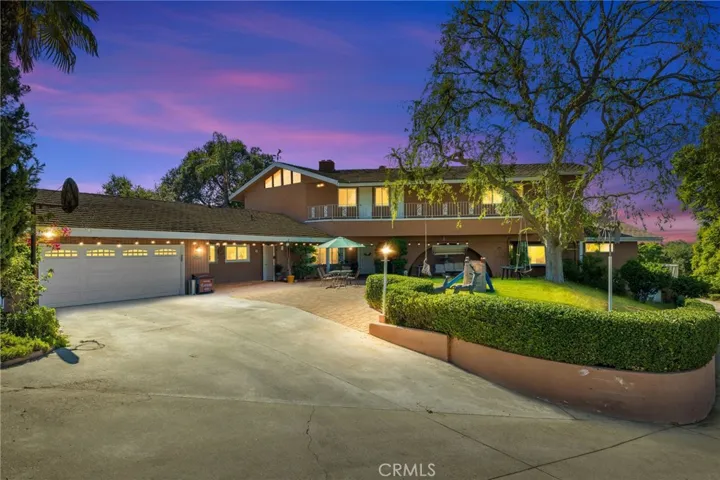1114 Oak Knoll Road, Pomona, California 91768