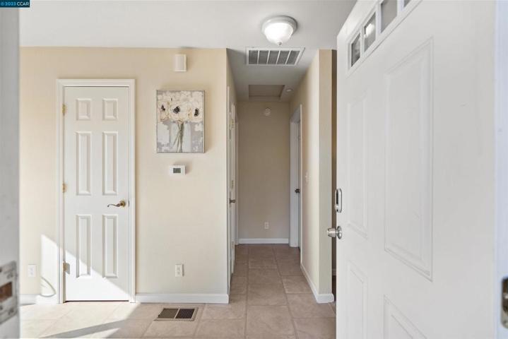 18981 Lake Chabot Rd, Castro Valley, California 94546