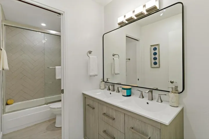 777 San Antonio Road Unit 68, Palo Alto, California 94303