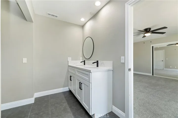 41559 Lomas Street, Hemet, California 92544