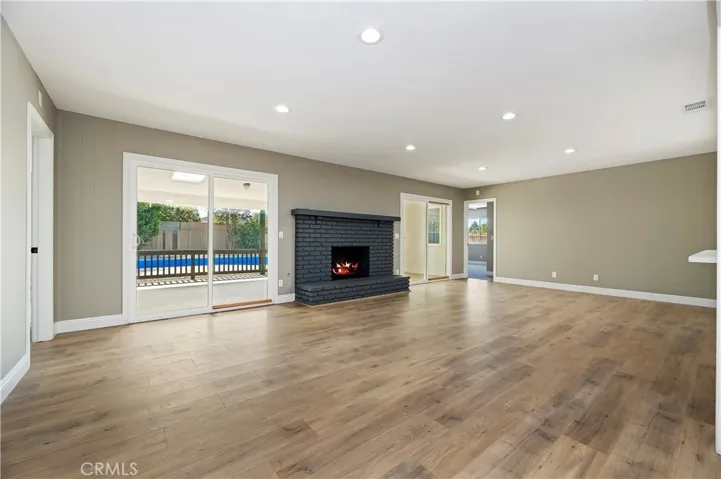 41559 Lomas Street, Hemet, California 92544