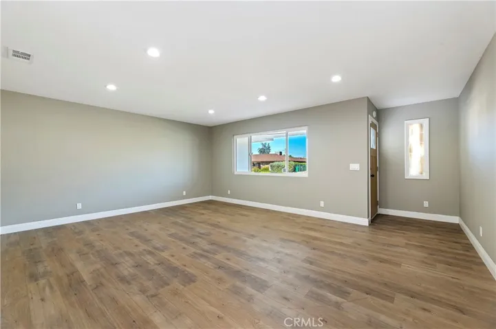 41559 Lomas Street, Hemet, California 92544
