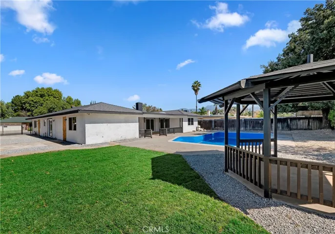 41559 Lomas Street, Hemet, California 92544