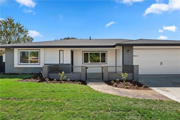 41559 Lomas Street, Hemet, California 92544