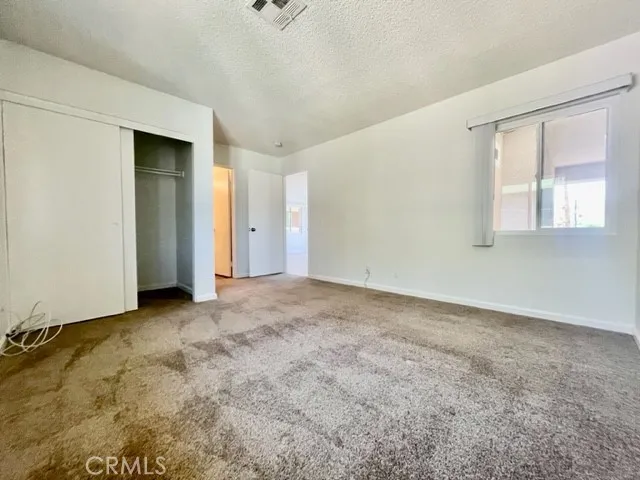 44220 San Pablo Avenue 8, Palm Desert, California 92260
