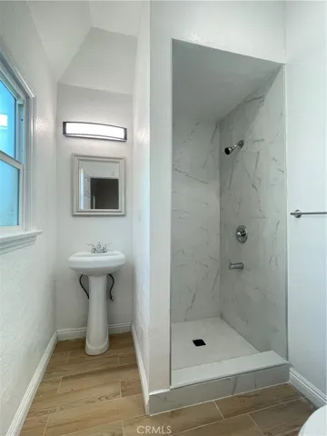 Main bedroom  Bath
