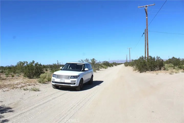 0 Johnson Road, Phelan, California 92371