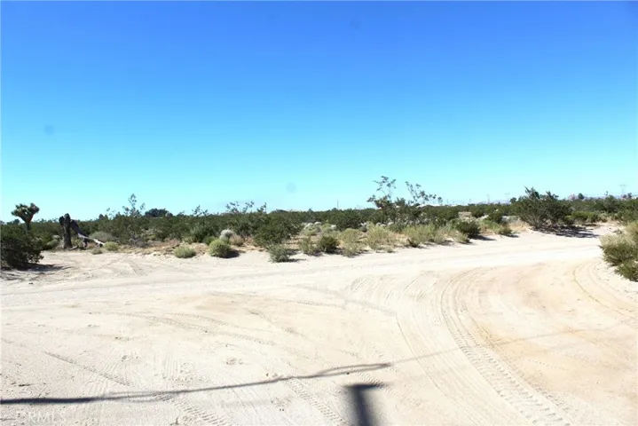 0 Johnson Road, Phelan, California 92371