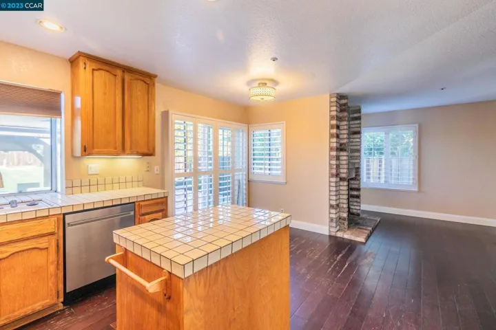 976 Bellflower, Livermore, California 94551