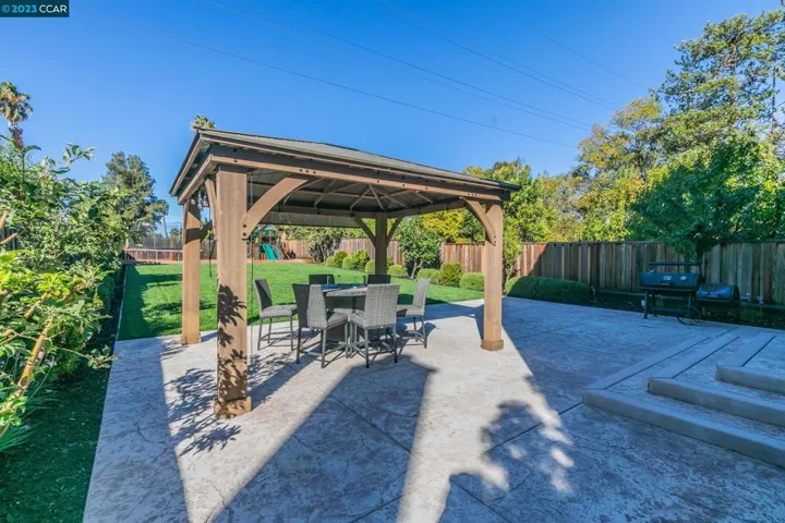 976 Bellflower, Livermore, California 94551