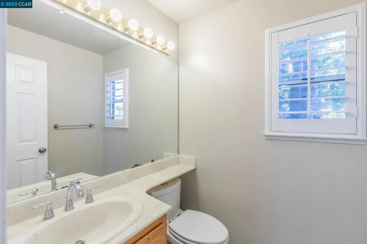976 Bellflower, Livermore, California 94551