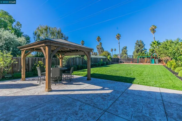976 Bellflower, Livermore, California 94551