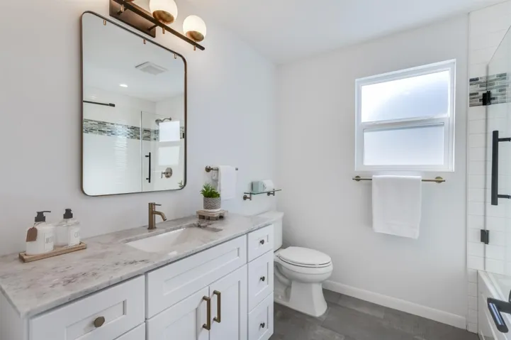 4695 Fargo Ave, San Diego, California 92117