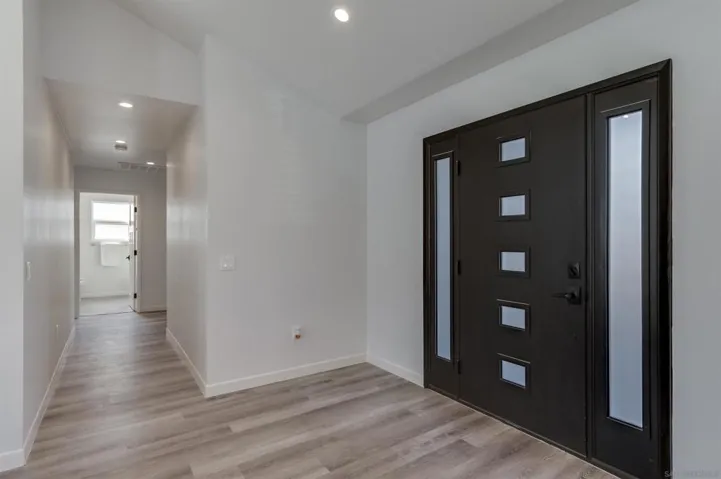 4695 Fargo Ave, San Diego, California 92117