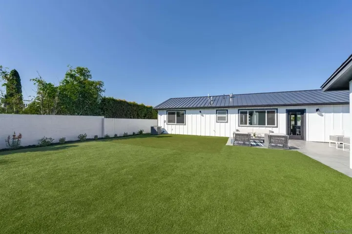 4695 Fargo Ave, San Diego, California 92117