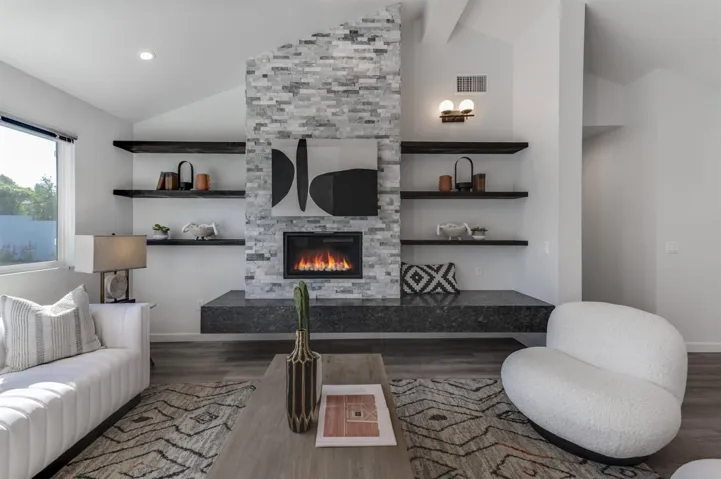 4695 Fargo Ave, San Diego, California 92117