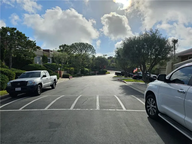 21 Cresta Verde Drive, Rolling Hills Estates, California 90274