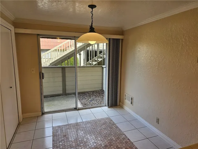 21 Cresta Verde Drive, Rolling Hills Estates, California 90274