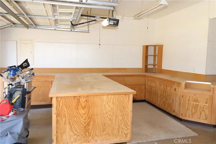 6283 Elesa Way, Fontana, California 92336