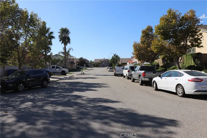 6283 Elesa Way, Fontana, California 92336