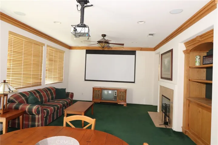 6283 Elesa Way, Fontana, California 92336