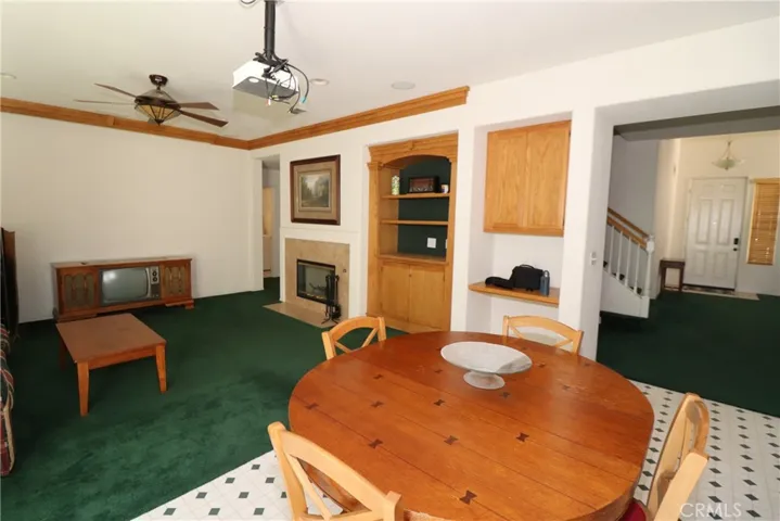 6283 Elesa Way, Fontana, California 92336