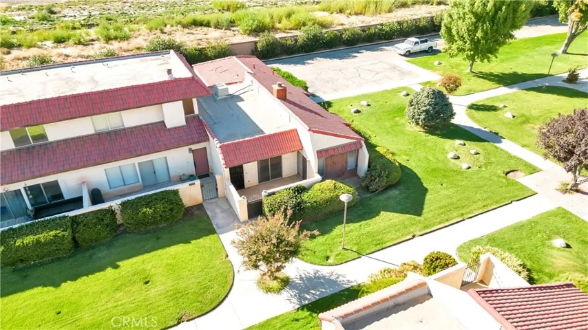 2125 El Domingo Circle, Lancaster, California 93536