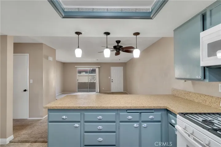 2125 El Domingo Circle, Lancaster, California 93536