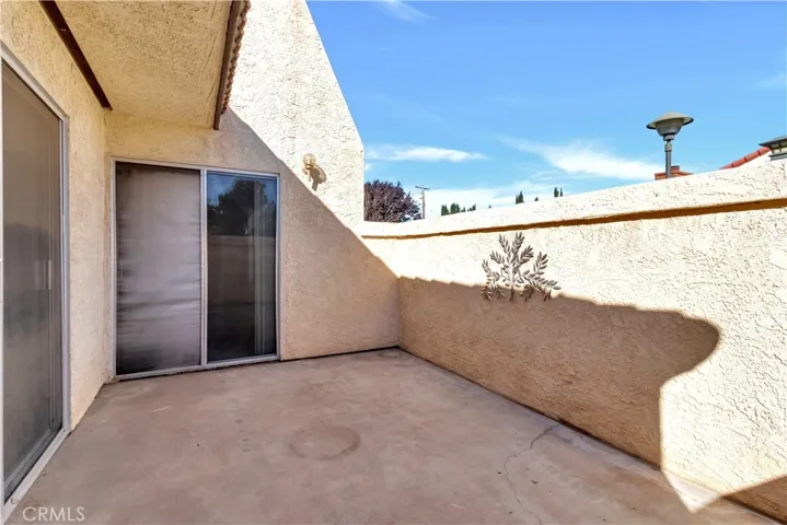 2125 El Domingo Circle, Lancaster, California 93536