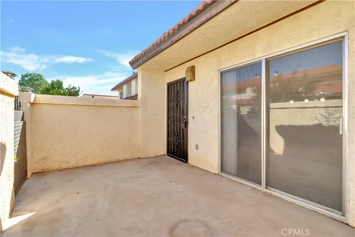 2125 El Domingo Circle, Lancaster, California 93536