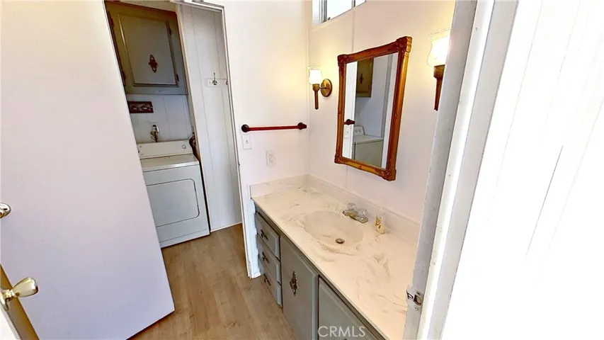 2330 East Avenue J8 Unit 27, Lancaster, California 93535