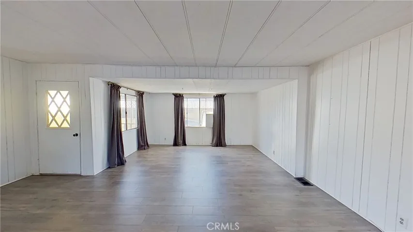 2330 East Avenue J8 Unit 27, Lancaster, California 93535