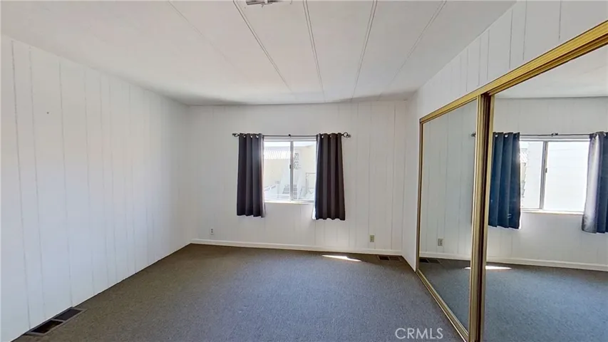 2330 East Avenue J8 Unit 27, Lancaster, California 93535