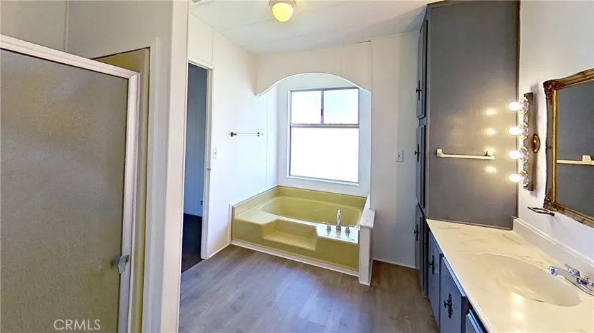 2330 East Avenue J8 Unit 27, Lancaster, California 93535