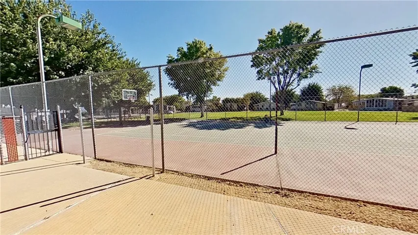 2330 East Avenue J8 Unit 27, Lancaster, California 93535