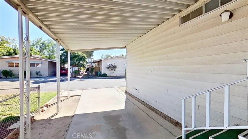 2330 East Avenue J8 Unit 27, Lancaster, California 93535