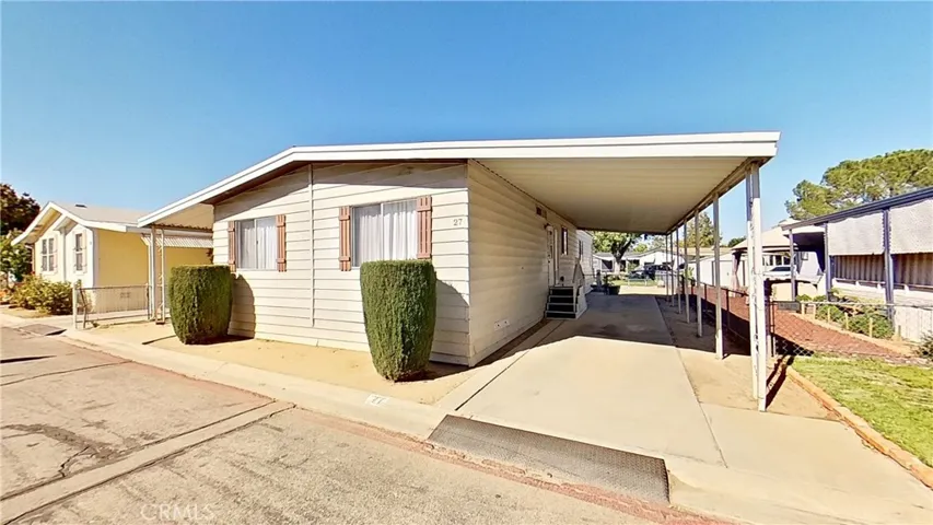 2330 East Avenue J8 Unit 27, Lancaster, California 93535